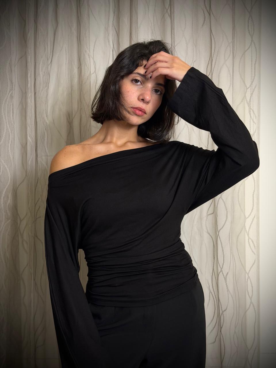 The Soft-Line Top